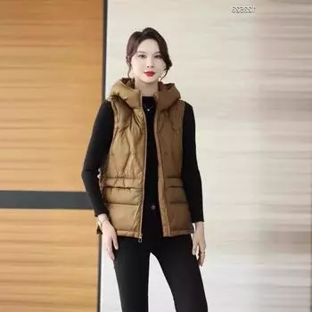 Down vest women s 2024 winter new fashion hooded pressure glue design feeling warm loose and thin trend vest M зелёный