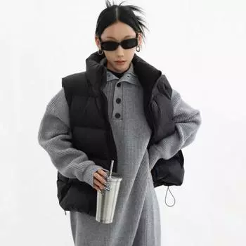 Down vest women s autumn and winter short outer vest 2024 new 90 white duck down vest vest stand-up collar jacket S темно-коричневого