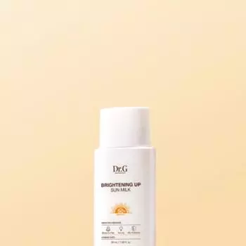 [Dr.G] Солнцезащитное молочко для осветления кожи, 50 мл (SPF 50 + / PA ++++)