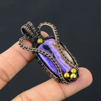 Драгоценный камень чароит, чистая медная проволока, обернутая ювелирными изделиями ручной работы, кулон для нее 2.44 Inches фиолетовый