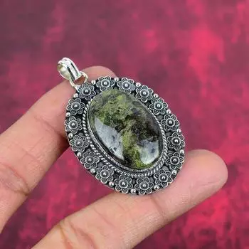 Драгоценный камень дракона, ювелирные изделия из стерлингового серебра 925 пробы, чудесный кулон для нее, ювелирные изделия ручной работы для любви 2.16 Inches зелёный