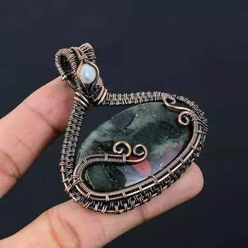 Драгоценный камень из кровавого камня Чистая медная проволока Обернутая ювелирная подвеска ручной работы 2.64 Inches зелёный