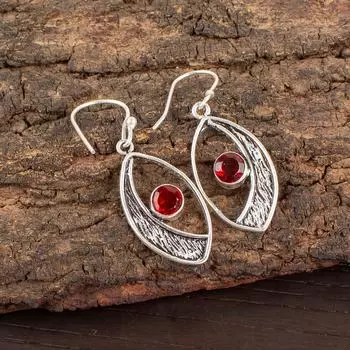 Драгоценный камень Красный Гранат Ювелирные изделия из стерлингового серебра 925 ручной работы Серьги 1,60 Для нее EE-61-19