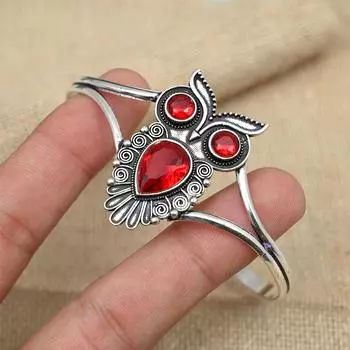 Драгоценный камень красный гранат. Великолепные ювелирные изделия из твердого серебра 925 пробы. Регулируемые манжеты ручной работы. 8 Inches красный