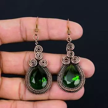 Драгоценный камень перидот, чистая медная проволока, замечательные ювелирные серьги ручной работы 2.68 inches зелёный