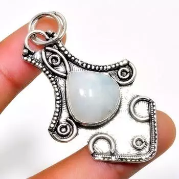 Драгоценный камень Радужный лунный камень 925 посеребренный кулон ручной работы 2,27 дюйма 2.27 белый