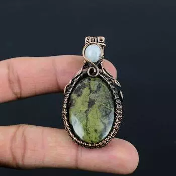 Драконья кровь, яшма и лунный камень, драгоценные камни, ювелирные изделия ручной работы, подвеска из чистой медной проволоки 2.56 Inches зелёный