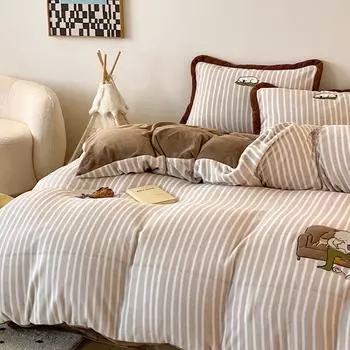 Duo Xi Ai Mei Мягкий набор из четырех предметов: Полосатый мультяшный пододеяльник и простыня для осени/зимы 229x230cm