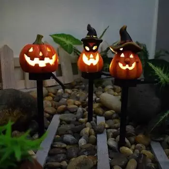 Durable Pumpkin Stake Lights Resin Lanterns Halloween Solar Pumpkin Lanterns Waterproof Ghost Hat Led Lights for Garden for Lawn Random style,1pc