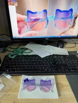 Два ушка, красочный бант, блестящие и яркие детские солнцезащитные очки, солнцезащитные очки для мальчиков и девочек, модные очки One Size