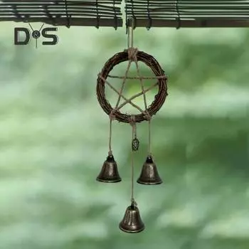 Дверная ручка, ведьмин колокольчик, защита дома, сделанная вручную, пеньковая веревка, подвесная звезда, латунный колокольчик, венок из ротанга, колдовство, дверная вешалка, украшение в виде колокольчика ветра в стиле Викка A