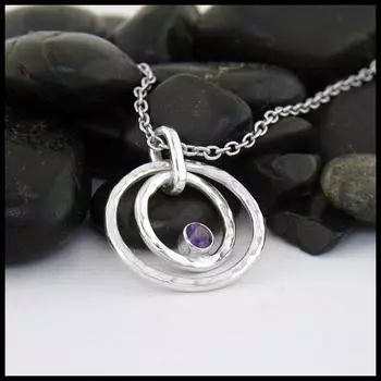 Двойное кованое ожерелье с аметистомДвойное кованое ожерелье с аметистом Free Size фиолетовый