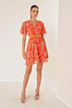 Двубортное шифоновое платье с воротником на талии и поясом на подкладке с цветочным узором