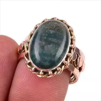 Двухцветное кольцо из чистого серебра 925 пробы с натуральным кровавым камнем S.7.5 o5K54