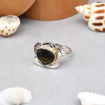 Двухцветное кольцо из стерлингового серебра 925 пробы с необработанным зеленым турмалином, размер 7,75 США 7.75 US