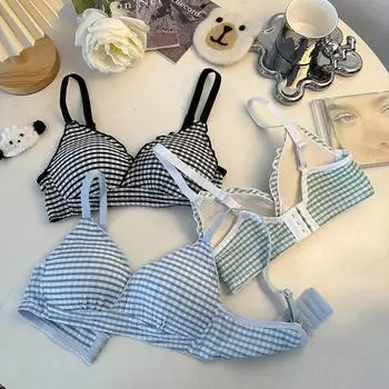 Двухсекционный кружевной студенческий бюстгальтер без косточек 38A чёрный