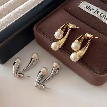 Двухсекционный жемчужный гвоздик с каплями воды для женщин. Нишевая ретро-личность. Простая и универсальная. Атмосферная. Высококачественная. золотой