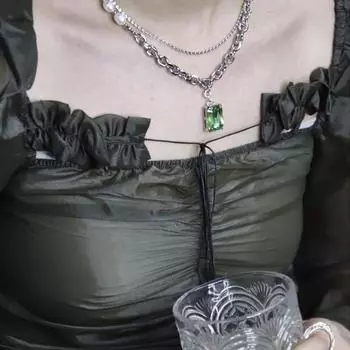 Двухслойное жемчужное ожерелье для женщин, модная цепочка на ключицу в холодном стиле с инкрустацией драгоценными камнями, ожерелье из титановой стали, модные украшения для женщин