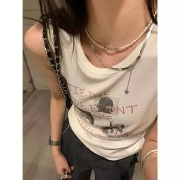 «Двухслойное жемчужное ожерелье Ouyang для женщин»: Элегантная, нишевая, роскошная цепочка на ключицу.