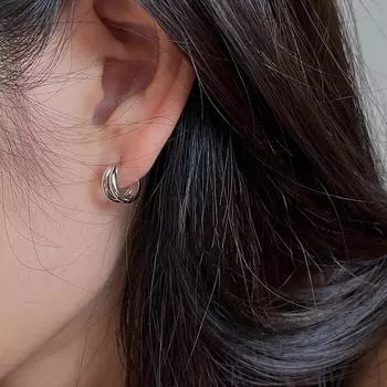 Двухслойные круглые серьги-гвоздики для женщин, холодный ветер, ниша, простая личность, модный трендовый темперамент, универсальные серьги, серьги.