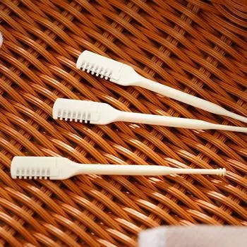 Двусторонний нож для удаления волос в носу, ручной триммер для чистки ноздрей, вращающиеся на 360 градусов ножницы для чистки ноздрей золотой