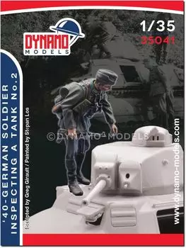 Dynamo Models German Infantry 1940 Captured Vehicle Investigation 2 Resin Kit DYN35041 1/35 (Person)