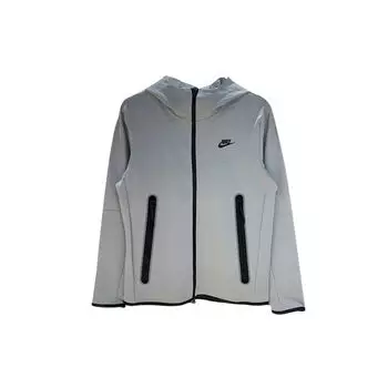Дышащая ветровка с капюшоном Nike Мужские куртки серебристого цвета CU4480-077 M