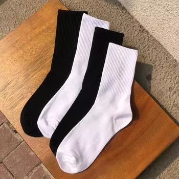 Дышащие однотонные носки женские летние хлопковые дышащие носки средней длины пара повседневные длинные носки модные спортивные носки черно-белые one size