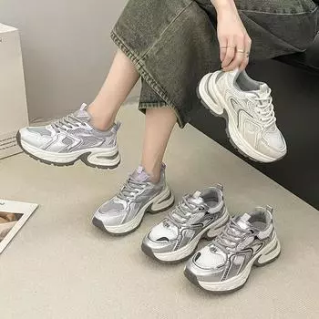 Дышащие туфли для пап, увеличивающие рост. Женские летние универсальные повседневные спортивные туфли на толстой подошве. Модные сетчатые туфли. 35 серебряный