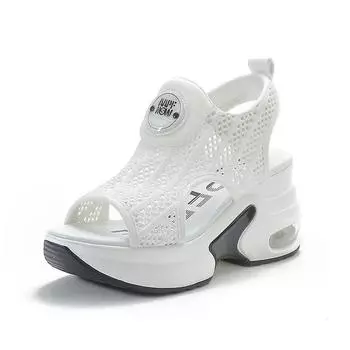 Дышащие женские сандалии из воздушной сетки 8 см, удобная обувь, модная летняя женская обувь на платформе с рыбным носком, на танкетке, на высоком скрытом каблуке 34 белый