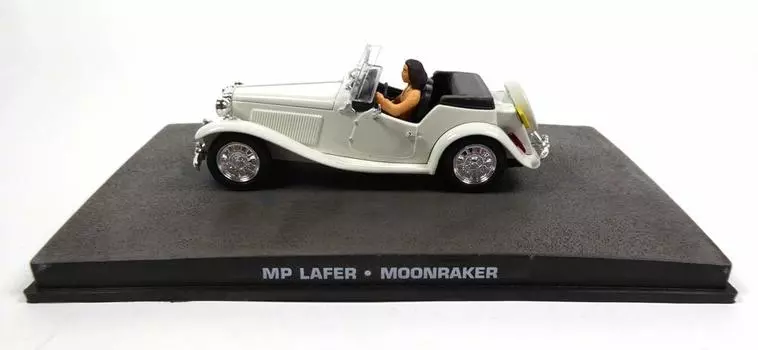 Джеймс Бонд MP Lafer 007 Moonraker - 1/43 (DY050)