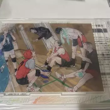 Джемпер Haikyu имеет акриловое покрытие