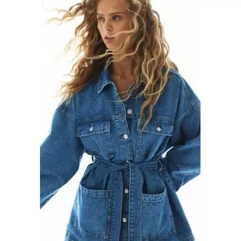 Джинсовая куртка HM Belted темно-синего цвета