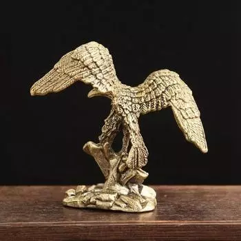 Eagle Shpae Lucky Eagle Фигурки Винтажный латунный орел Орлиные миниатюры Украшения Ремесла медный