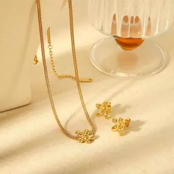 Earrings niche high-end stainless steel earrings women s flower 18k gold titanium steel stud earrings jewelry exaggerated earrings