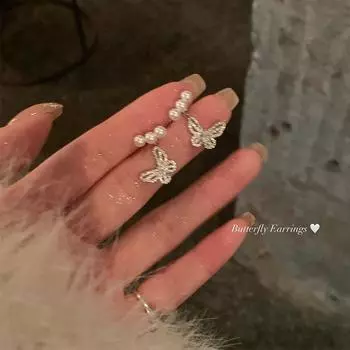 Easiest for Match Exquisite Full Zirconium Butterfly Pearl Earrings Fancy Accessible Luxury Special-Interest Earrings Female Elegant Ear Stud Earring S925 silver-butterfly pearl earrings a pair