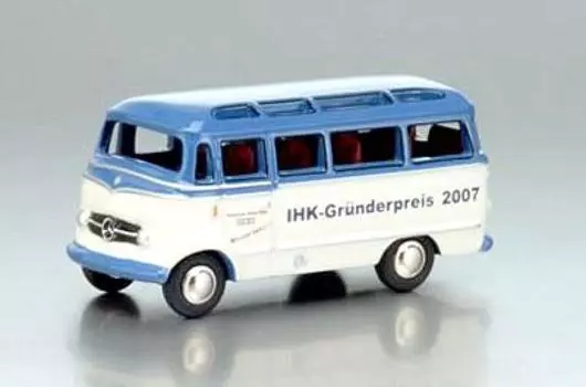 Ebro Premium ClassiXXs MB O319 Bus Founding award 2007 06854 Completed Product 1/87 Blue/White