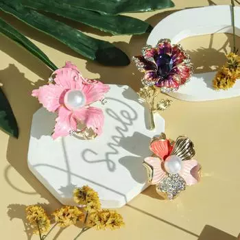 Ее лаборатория | Винтажная подвеска в декоративном искусстве, эмалированная брошь с цветком розы и ромашки, подарок