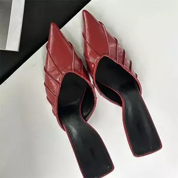 Eilyken/весенние элегантные плиссированные женские тапочки, пикантные туфли без каблуков с острым носком на тонком низком каблуке 35 чёрный