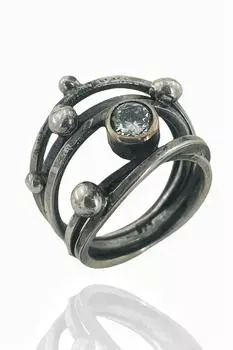 Кольцо из серебра 925 пробы с цирконом ручной работы, обернутое проволокой