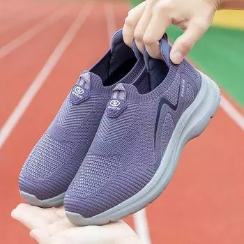 Elderly shoes summer new mesh one-pedal mother shoes lightweight breathable walking shoes father shoes 36