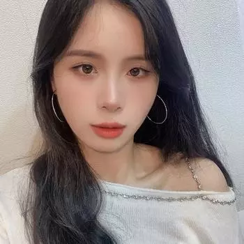 Electroplating Exaggerated Large Circle Earrings, Simple Design Sense, Fashionable Thin Circle Earrings, Earrings.