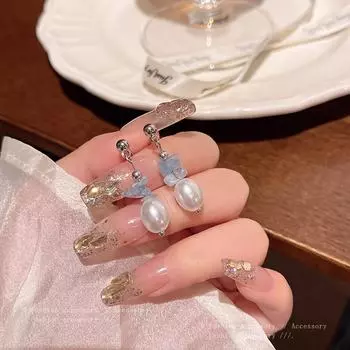 Elegant Blue Crystal and Pearl Earrings for Women - Versatile, Light Luxury Jewelry A1803 серебряный