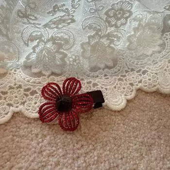 Elegant Crystal Flower Hair Clip – Premium Rhinestone Hairpin for Stylish Fringe and Bangs