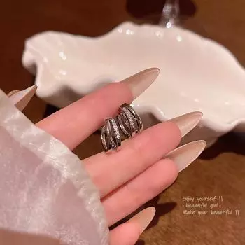 Elegant Double-Layer Diamond Ear Cuff Earrings for Women - Sparkling, High-End Accessory A1863 серебряный