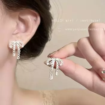 Elegant Lace Bow Ribbon Earrings - Women s Fashion Statement Jewelry A2092 серебряный