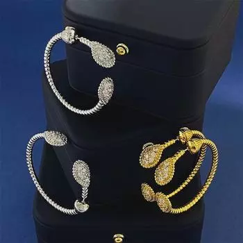 Elegant Water Drop C-Shaped Earrings - Luxury Fashion for Women золотой