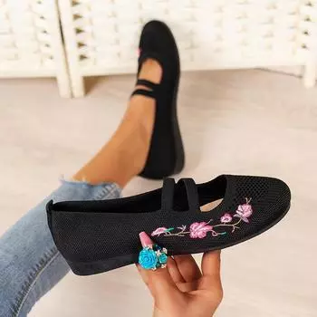 Embroidered flat-soled single shoes women s spring and summer new European and American foreign trade large size round head shallow mouth casual wome 36