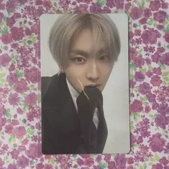 Enhypen Jungwon Desire: Unleash Weverse Photocard