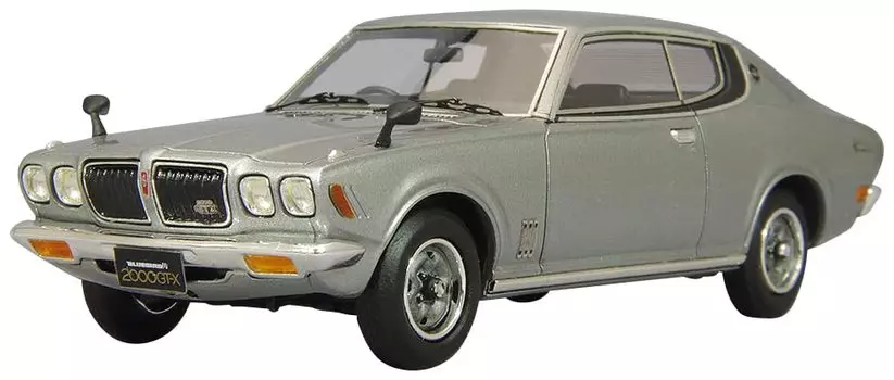 ENIF Nissan Bluebird U 2000GTX Hardtop 1974 Темно-серый металлик Готовый продукт ENIF0074 1/43 2-дверный